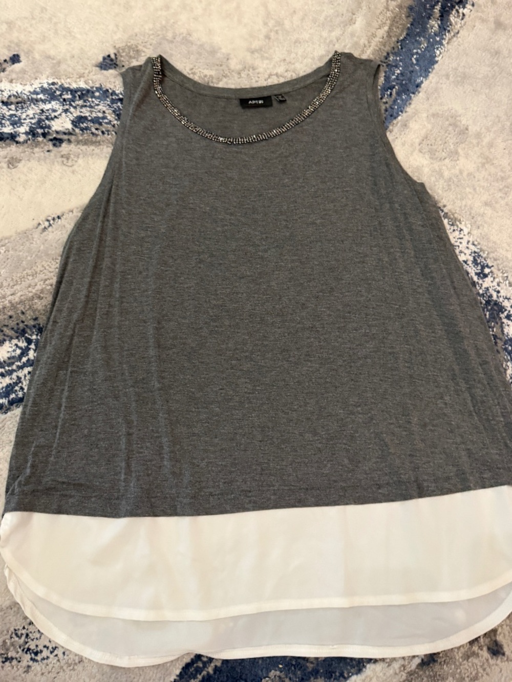 Apt. 9 Women's 1X Gray & Ivory Embellished Sleeveless Top